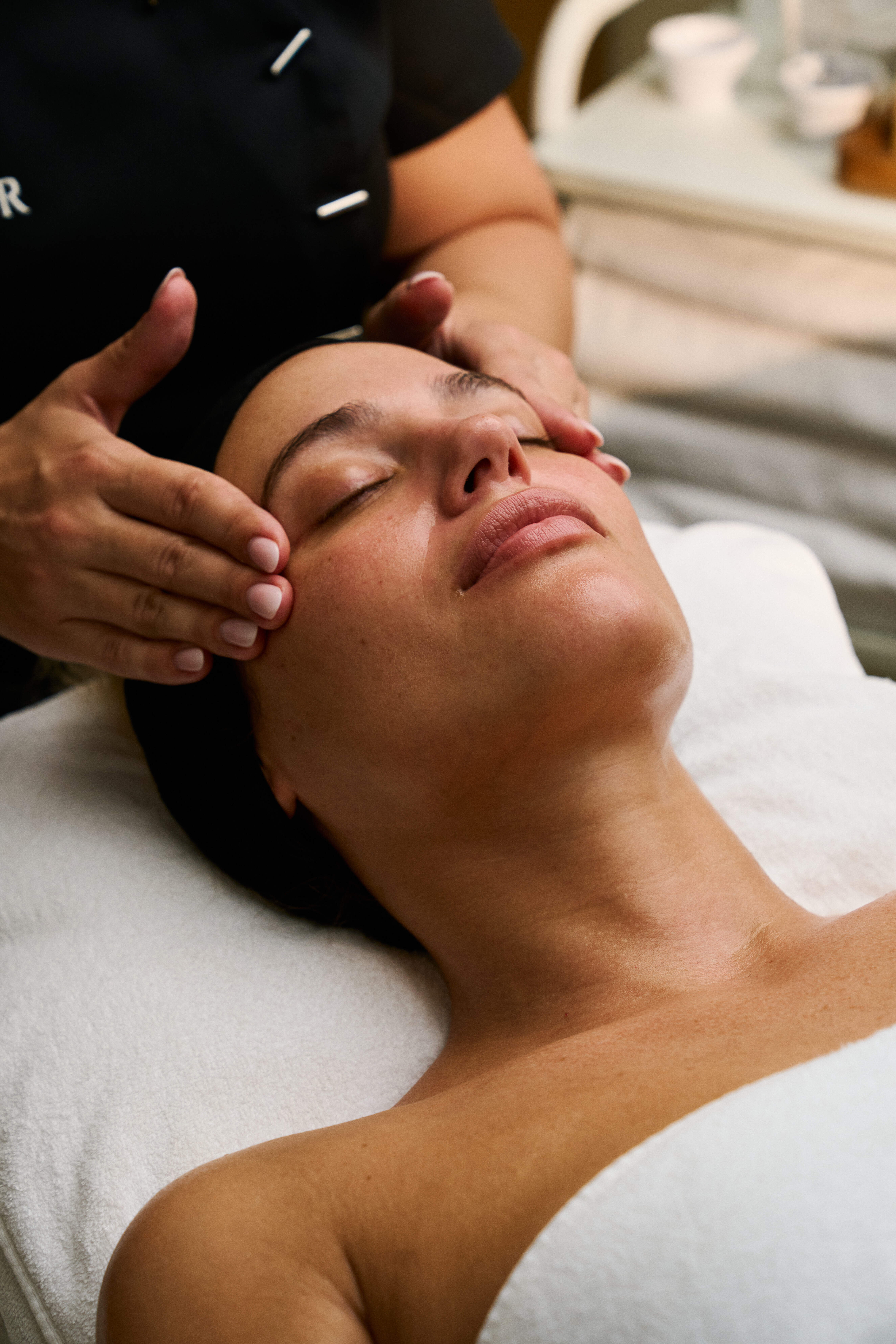 Professionelle BABOR Gesichtsbehandlung im Kosmetik Institut